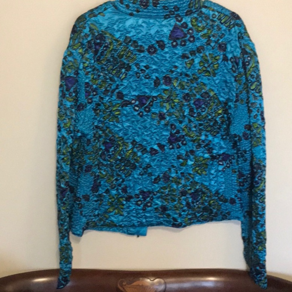 Unique Puff Popcorn Style Jacket By Ruby Red. Sz L - image 6